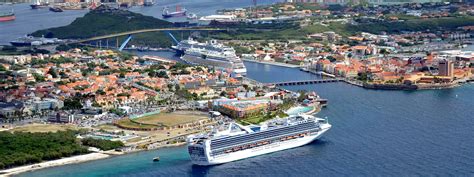 curacao cruise ship schedule.